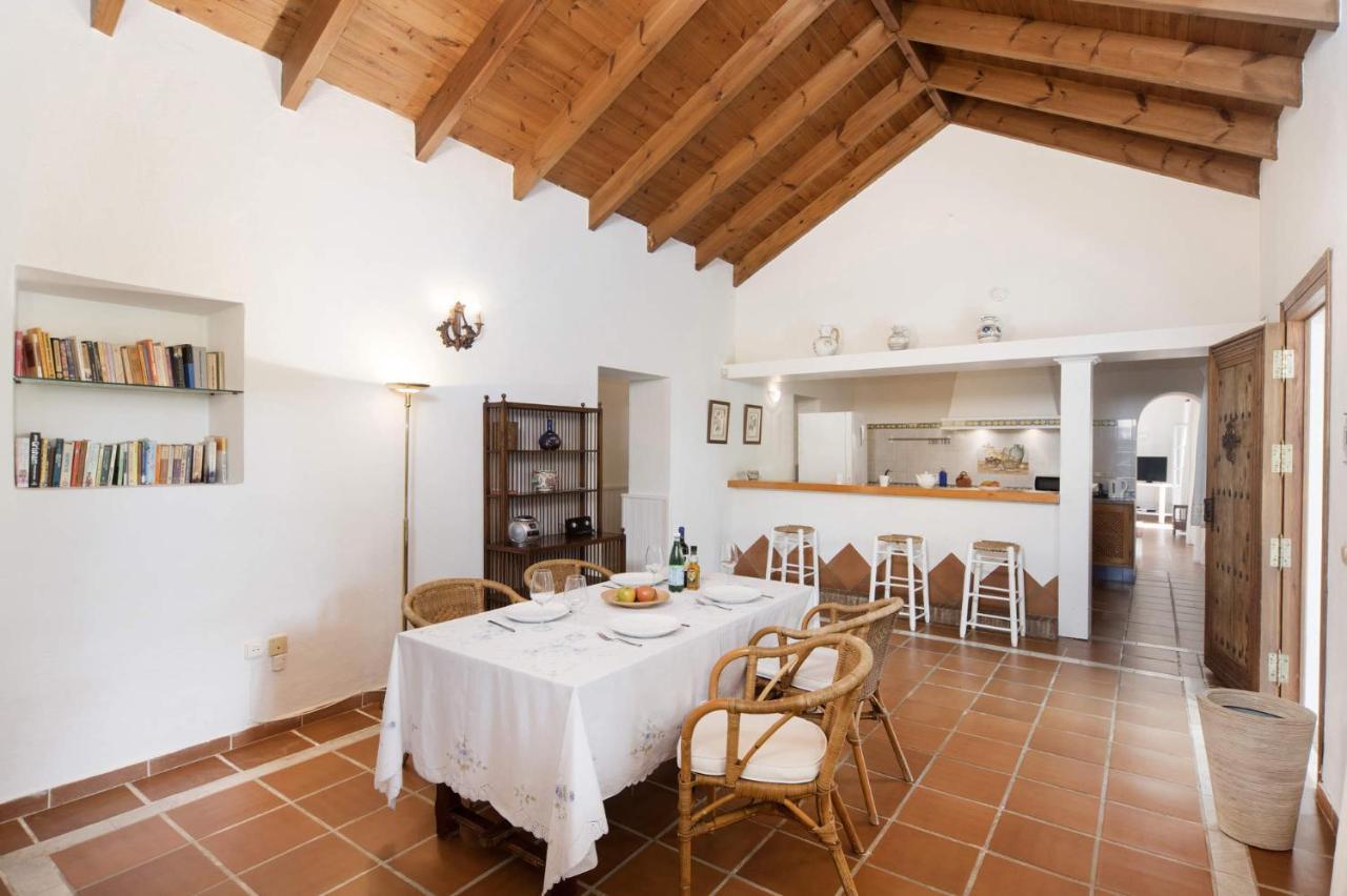 Villa Cortijo Viejo By *